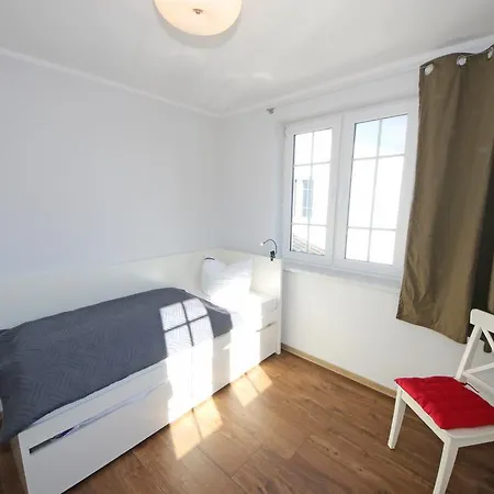 Windfluchter Whg.04 Mit Balkon Und Meerblick 티소브